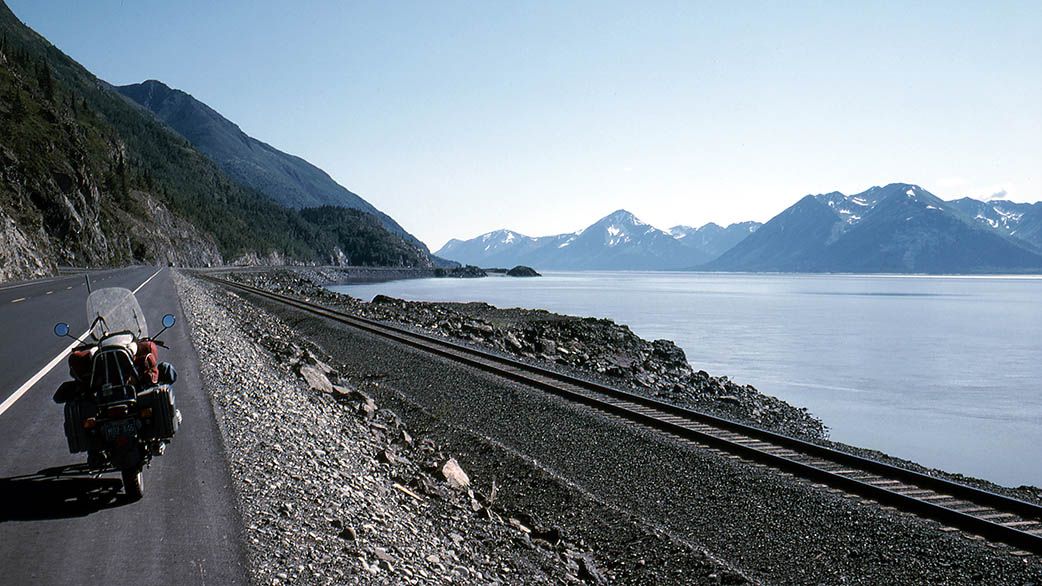 Reportage viaggio in moto alaska mototurismo articolo 9 2
